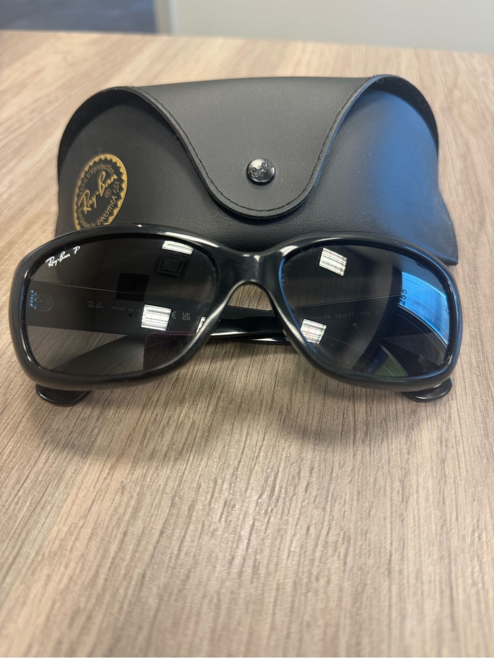 Ray-Ban Women's Black Frame Sunglasses with Dark Gray Lenses and Case